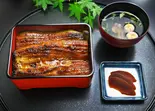 最高級うな重 うな重 王(肝吸い・奈良漬け)(築地ダイニング 金のうなぎ 上野毛店)