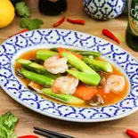 エビとアスパラガス炒め Kung Pad No Maiparing Stir Fried Prown With Asparagus（アジアン・コーヒーヌールレストラン）