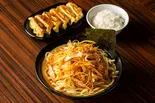ネギラーメン ライス、背脂生姜餃子セット（百麺 中目黒店）