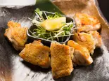 美桜鶏のもも塩焼き（大阪お好み焼き ともくん家 赤坂見附店）
