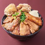 甘辛みそ豚丼 300(唐揚2)（ガチでうまい「ガチ丼屋」 大橋店）