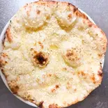 【40】ガーリックナン/GARLIC NAAN（インドネパールカレーエベレスト）