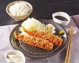 身がぎっしり！ぷりっぷりっ！大海老フライ弁当(2本)(タル1)（揚げたてかつ TAKUMI 市岡店）