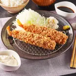 大海老フライ弁当(2本)(タル1)（揚げたてかつ TAKUMI 大橋店）