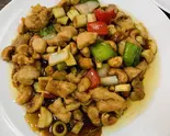 鶏肉とカシューナッツ炒め(腰果鸡丁)（中華料理 錦園）