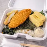 ボリューム満点！夜のご褒美のり弁【梅】（酒と肴 めから鱗）