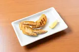 手羽先の唐揚げ (1本)（満洲園 餃子酒場）