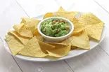 Wakamore corn chips with avocado sauce（アジアンダイニング タール）