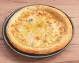 4種のチーズのクアトロフォルマッジ~はちみつ添え~（O's. Dining kitchen.）