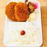 コロッケメンチ弁当（からあげ専門店金星お花茶屋店）