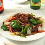 牛肉オイスターソース炒め Beef Oyster Sauce Stir-Fry(中華 芳園)