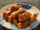 辛味醤油煮鴨の首 (2個)/辣卤鸭脖 (2个)（楽山楽・甘皮鴨専門店）