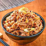 悪魔ピリ辛！ガーリックスタミナMAXのメガ豚丼！(お肉400g)（激盛り豚丼 メガトン 江古田店）