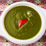 サグチキンカレー Sag Chicken Curry（インドネパール料理サフロン）