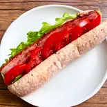 クリームチーズBLTサンド（パンとスープ。Cafe Karanos[カラノス]）