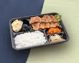 タレサムギョプサル弁当 soy sauce pork belly lunch box(ドシラク 赤羽店)