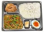 豚肉とピーマンの細切り炒め弁当（中华料理 美中味）