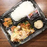 豚肉とキャベツの味噌炒め弁当(龍盛菜館 水天宮店)