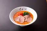 【ガツンとした味わい男性人気ナンバー1】ガーリックトマトラーメン（TOMATO RAMEN あうわ 横浜弘明寺店）