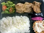 豚焼肉弁当(仙壷焼肉れれ‐Re:-)