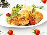和風しょうが焼のサラダ【深夜】(贅沢サラダと具だくさんスープ 新中野 S&S)