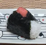 手結びおにぎり辛子明太子（佐紋亭）
