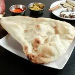 プレーンナン Plain Naan(インド・ネパール料理GANDHIJI)