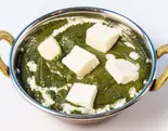ほうれん草パニールカレー Sag Paneer Curry（ヤマカレーインドレストラン）