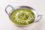 ほうれん草チキンカレー Spinach Chicken Curry（yabin JR町田駅前店 (ダルタドカ カレー半額 ¥940—>¥470)）