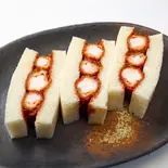 エビカツサンド（一献豚 神田洞門）