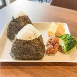 おにぎり弁当【コンブ2つ】(Cafe and Dining Mother マザー)
