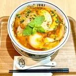 フエ風牛肉米麺 bun bo hue（1991 NHAT DANG PHO）