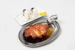 骨付鶏 山賊焼+塩おにぎり（牛と鰻 富一）