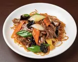 焼き麺って牛肉とこんなに合うんですね。牛肉あんかけ焼きそば（上海食苑 本店）