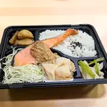 しゃけ弁当（居酒屋ポッキンキン）