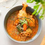 骨付きチキンと7種の野菜カリー（202カリー堂）