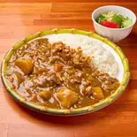 懐かしい日本の家庭の味 ハウスバーモントカレー House Vermont Curry（【ボリューム満点コスパ最高】本格エスニックandハワイアンバルKAUAI）