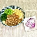 肉うどん・しそおにぎりセット（【ましましOK】一番だしうどん たけ家）