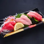 本まぐろ刺身盛合せ (Assorted Bluefin Tuna Sashimi)（天下の台所 大起水産 八軒家浜 まぐろスタジアム）