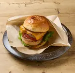 ナワデイズ チェダーチーズバーガー(GOOD MORNING CAFE NOWADAYS)