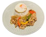 カオムーパットナムプリックパウ(豚肉と野菜のピリ辛炒め)（Faa Sai）