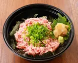 まぐろたたき丼（すし魚銀 JR千葉駅前店）