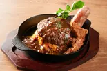 肉盛りオム(ハンバーグ・ソーセージ・唐揚げ)（肉オムライス専門店 肉とたまご日本橋店）