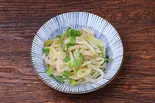 ⑥こりこりザーサイとシャキシャキもやしの和え物、胡麻と葱油風味(麺人 雲林坊 門前仲町店)