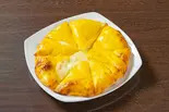 チーズナン（本場のインドカレー Sapana）