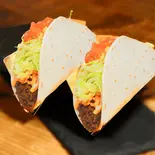 タコス(ソフトタイプ) 4P Taco (soft type) 4P（本場沖縄のタコライス！極樂食堂(極楽食堂)代々木上原店）