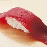 マグロ(1貫)（流れ鮨三代目おとわ三国店）