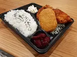 △【唐揚げともう一品】からコロ弁当△fried chicken ＆ croquettes lunch box（唐揚げ あまろじ）