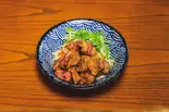 炭火焼き牛はつレバー丼（鷹仁 本店）