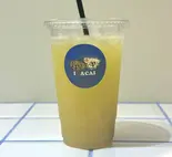 パイナップルジュース（I ♡ ACAI (アイラブアサイー)）
